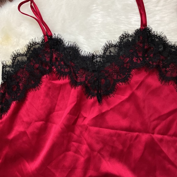 Sexy Christmas shortie pjs in size L - Picture 4 of 12